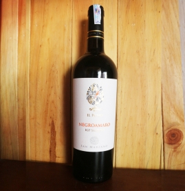 CANTINE SAN MARZANO – IL Pumo Nergro Amaro